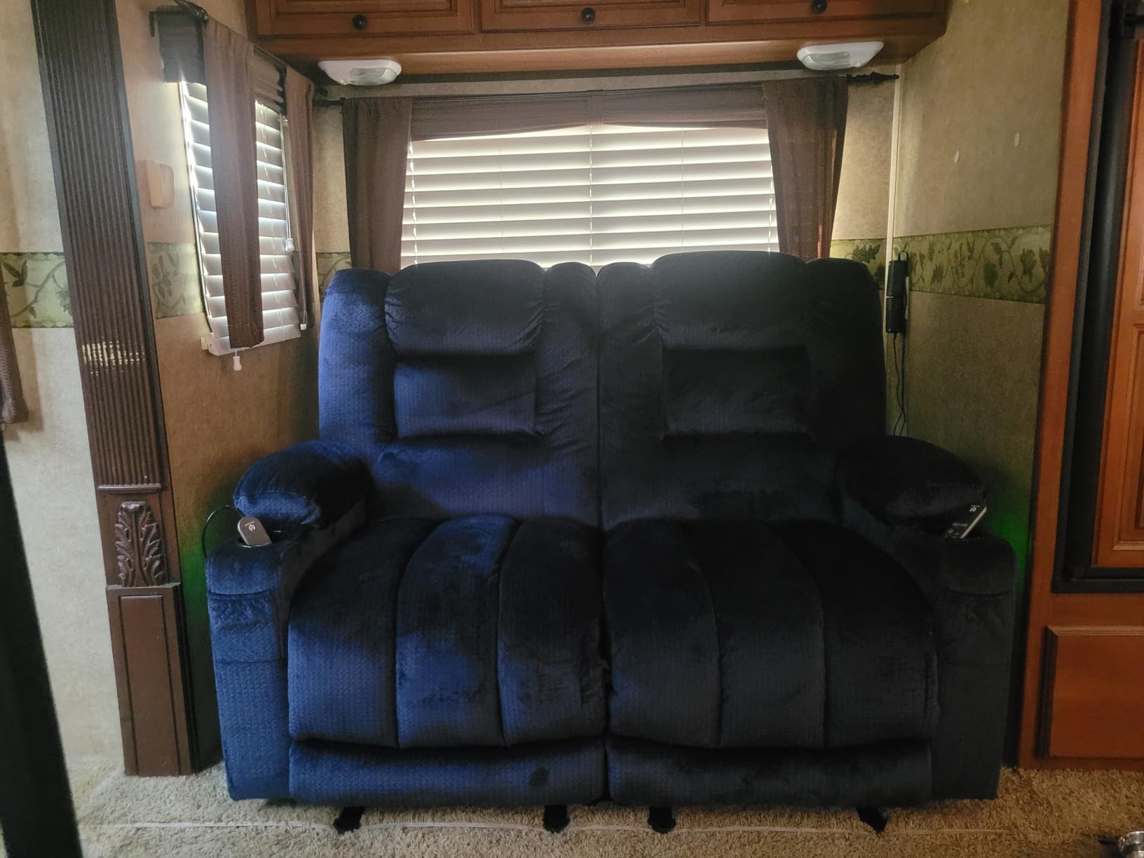 MCombo 56 in Reclining Loveseat Recliner with Heat & Massage PR648M1 Brown customer photo 1