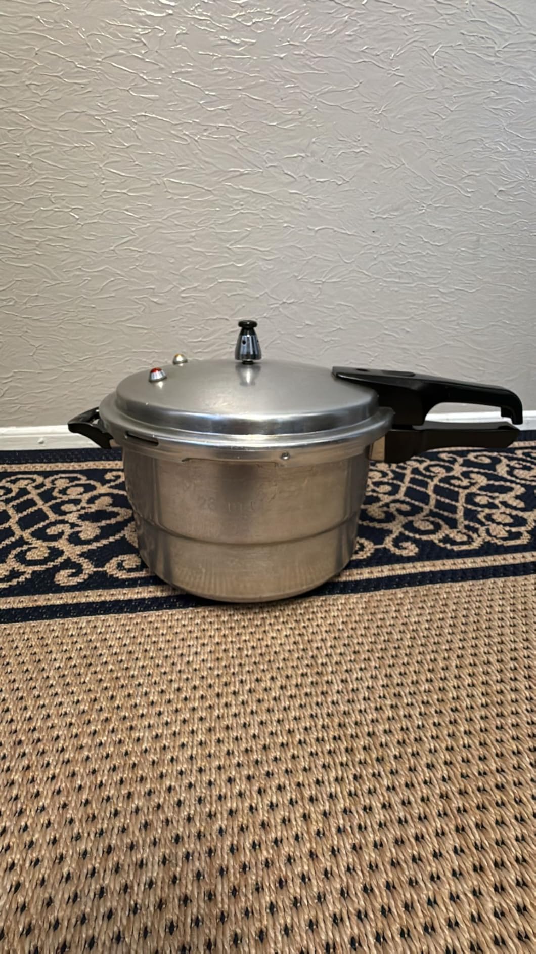 WantJoin 8Qt Aluminum Pressure Cooker w/Release Valve & Multiple Protective Devices,Pressure Canner Compatible with Gas & Induction Cooker,Canner Rack Included customer photo 1