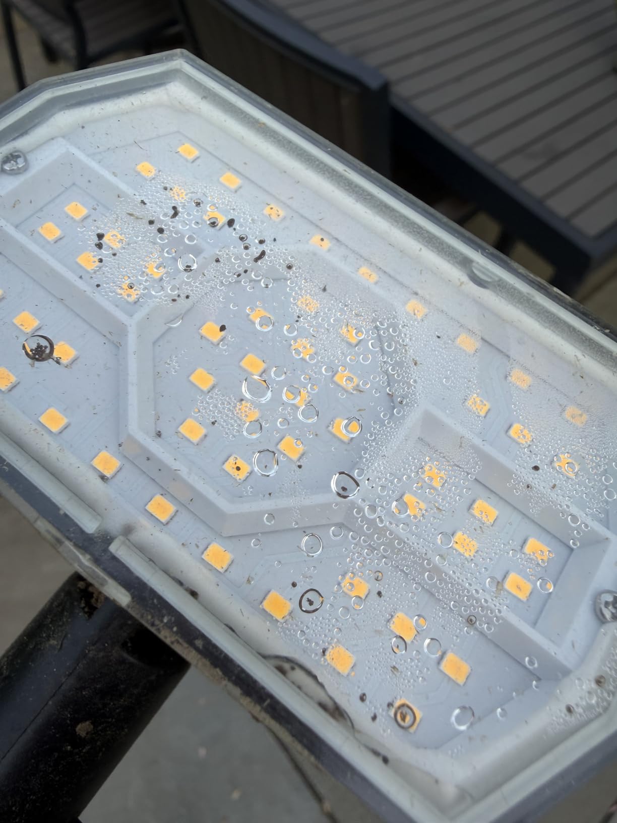 NYMPHY Solar Lights Outdoor Waterproof - 6 Pack (Warm White) customer photo 2