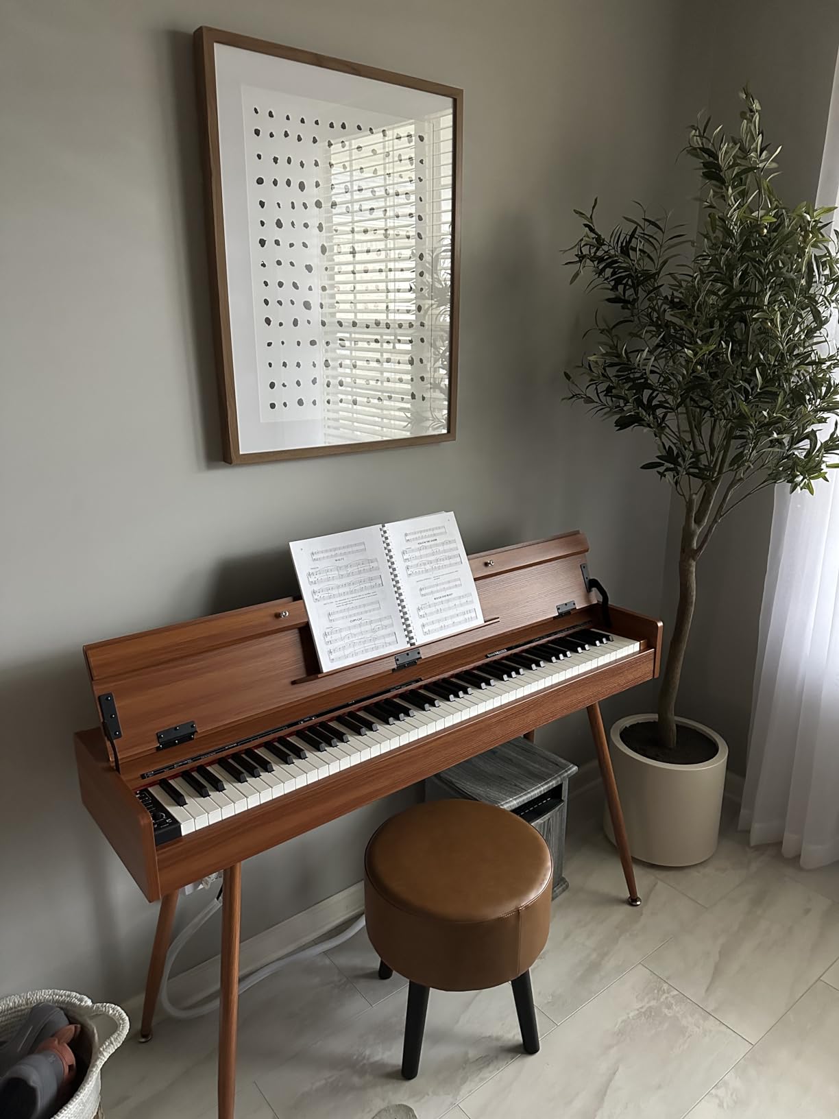 UISCOM 88 Key Weighted Home Digital Piano,Wooden Desk Keyboard,Triple-Pedal | Transforms Between Desk and Vanity,Progressive Hammer-Action Keyboard, Perfect for Beginners with MIDI Functionality,Brown customer photo 2
