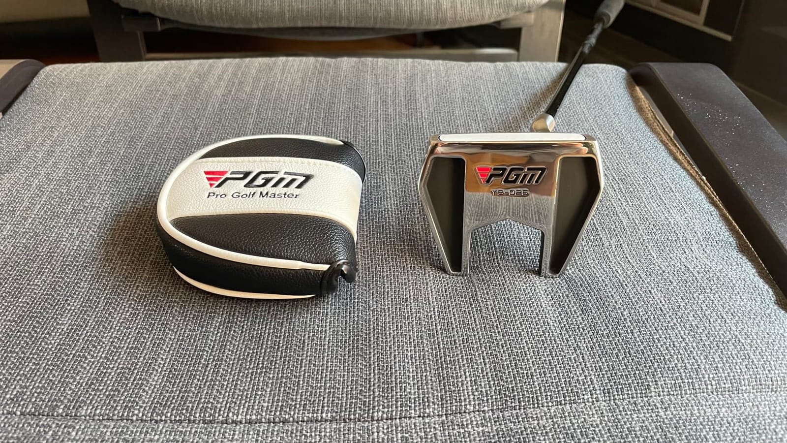 PGM Golf Standing Putter for Men & Women, Graphite Shaft, Right/Left Handed customer photo 1