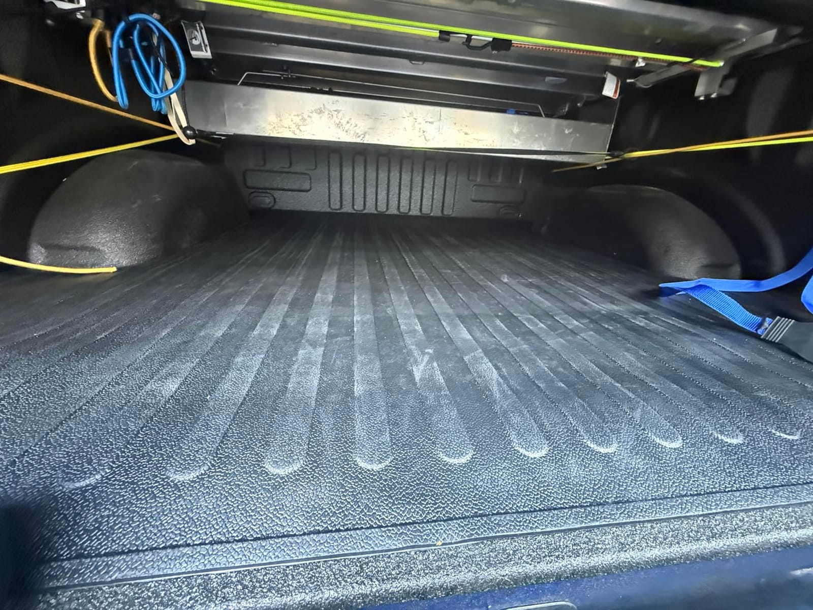 VEVOR Truck Bed Mat, Fits for 2015-2026 Ford F150 5.5 FT Short Bed, 66.5