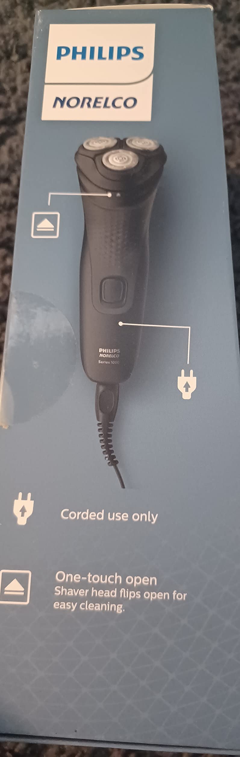 Philips Norelco 1100 Electric Shaver, Deep Black customer photo 1
