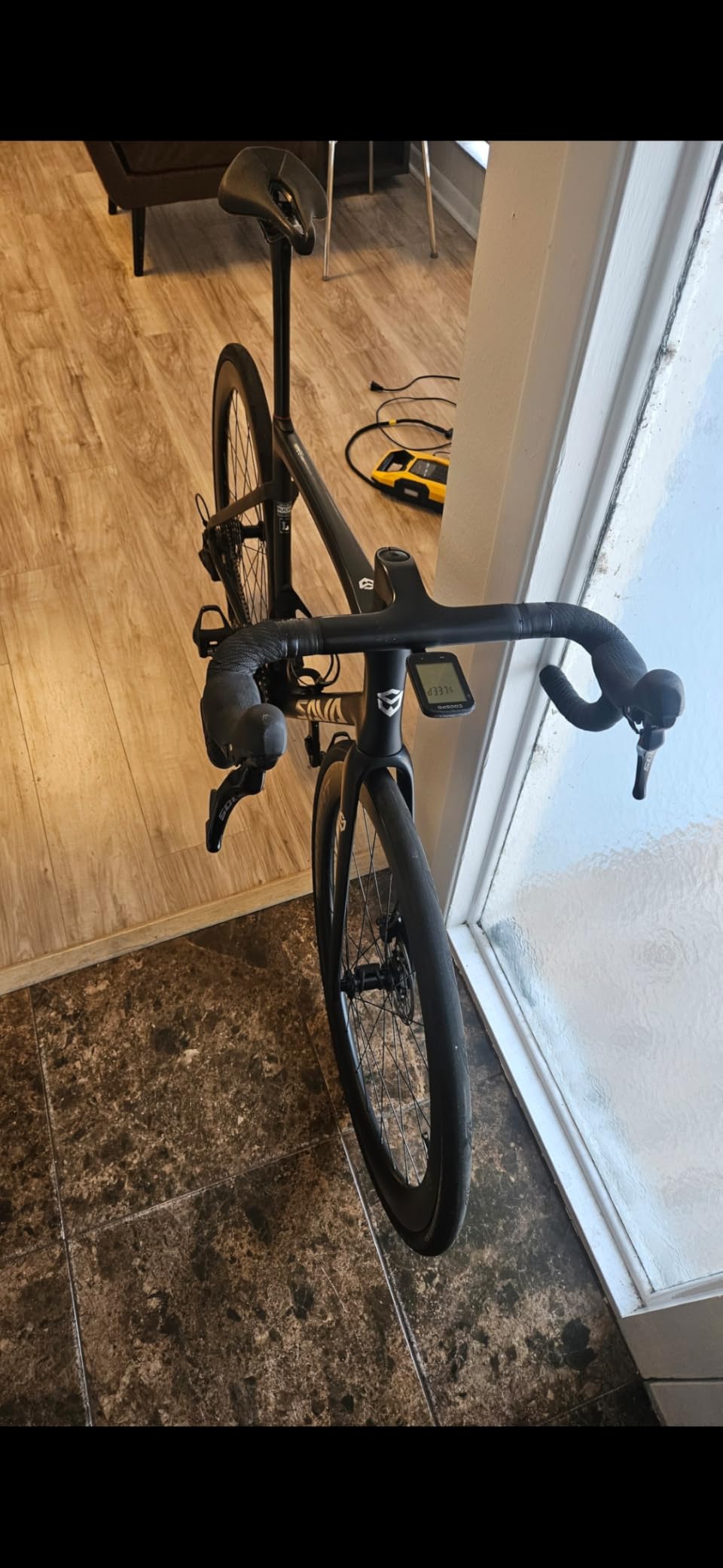 SAVADECK Carbon Road Bike,Lightweight Full Carbon Racing Bicycle with Shimano 105 R7120 24S Shift Groupset and Hydraulic Oil Disc Brake Bike customer photo 2