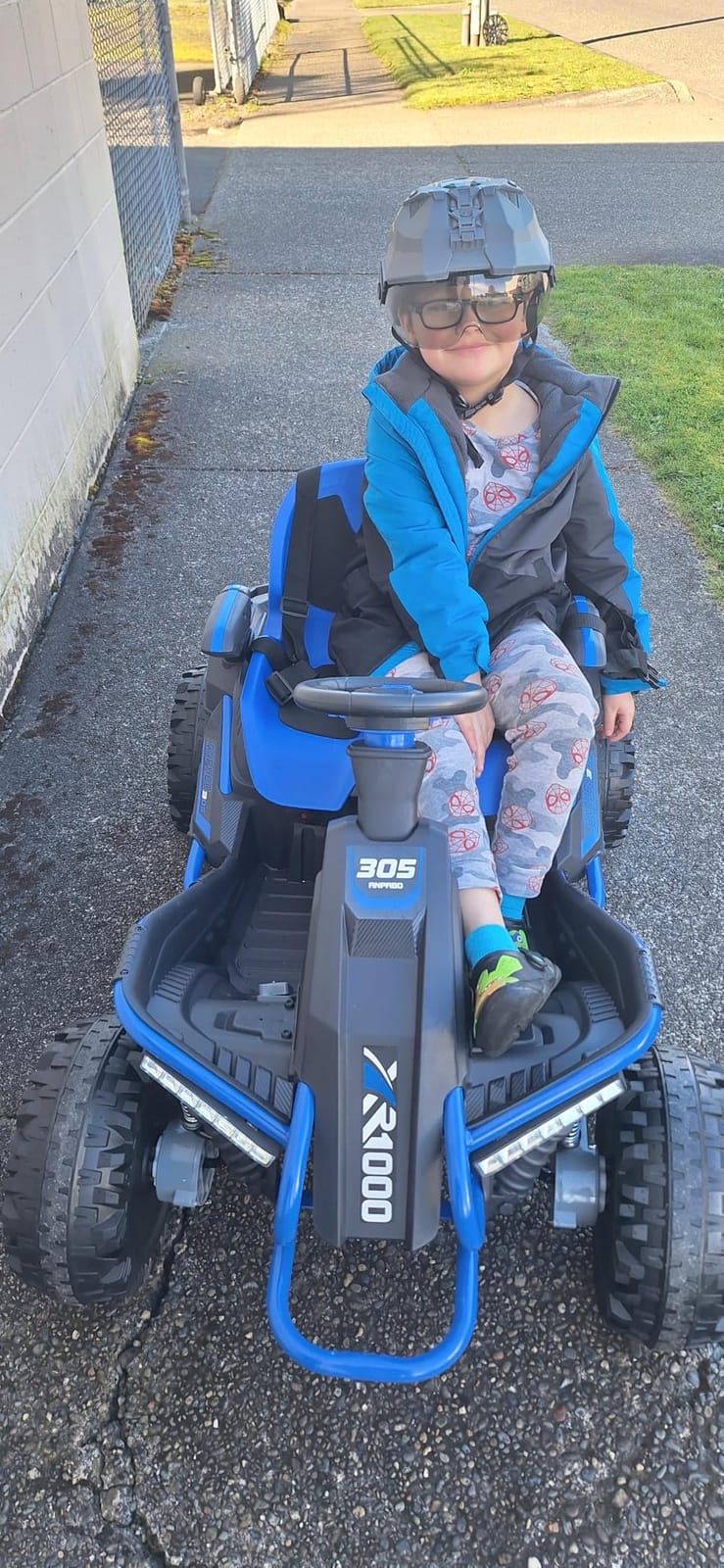 ANPABO 24V 4x4 Ride On Toys for Big Kids 3-12, 5Mph & Adjustable Wide Seat customer photo 2