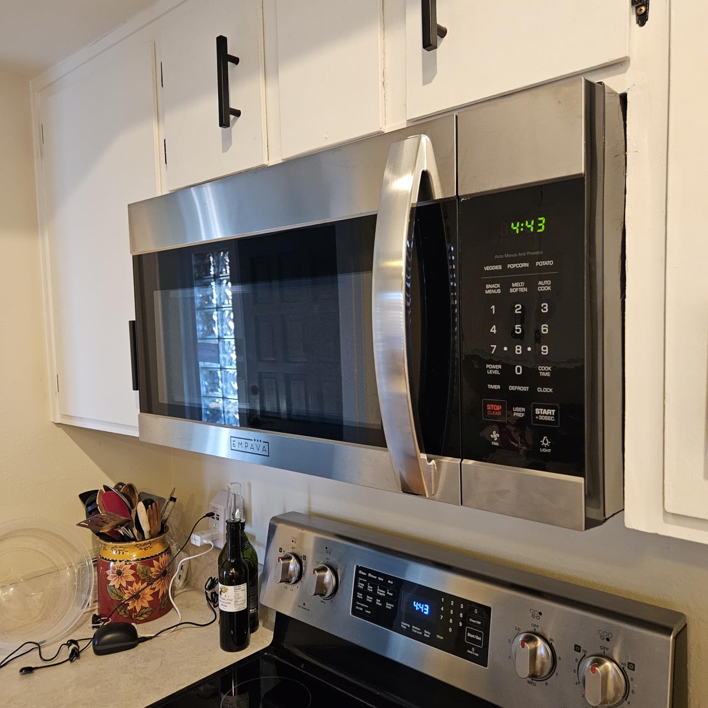 Empava 1.7 Cu.Ft. Over-the-Range Microwave, 1000W, Silver, EMPV-30OTR01 | Sensor cooking, auto menus, 2-speed 300 CFM venting fan, 10 power levels, turntable function, bright cooktop LED lighting customer photo 1