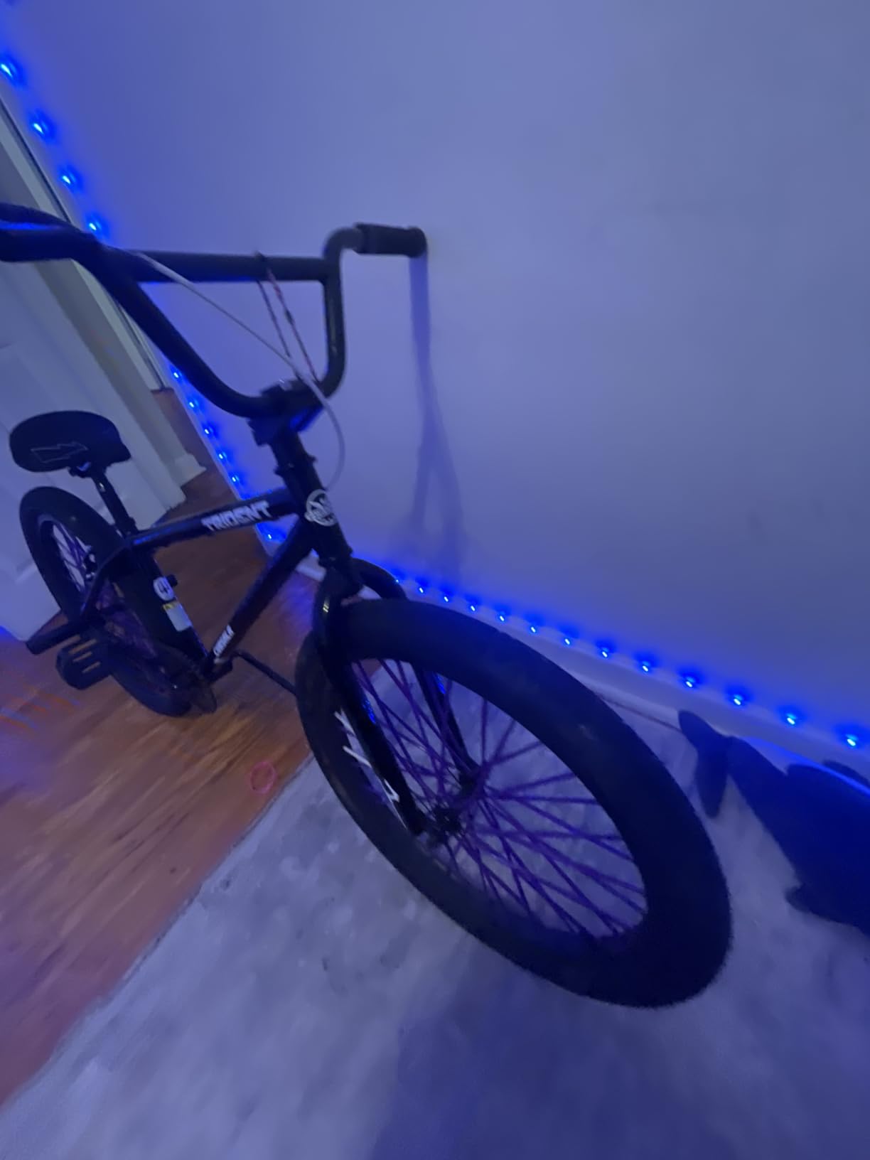 cubsala 20 24 26 Inch BMX Race Bike Trident Bicycles Beginner-Level to Advanced Riders with 2 Pegs, Multiple Colors customer photo 2