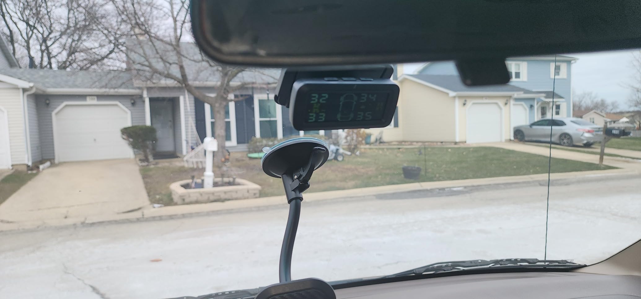 Wireless Tire Pressure Monitoring System w Detached Bracket TPMS 5-87PSI customer photo 1