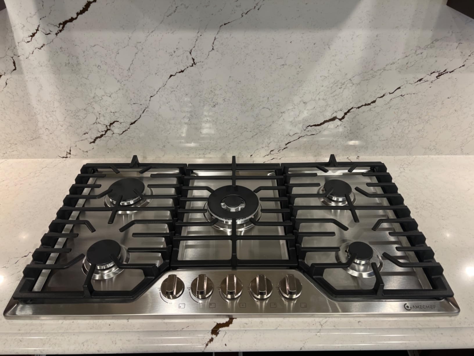 AMZCHEF 36 Inch Gas Cooktop with Griddle, 5 Italy SABAF Sealed Burners customer photo 1