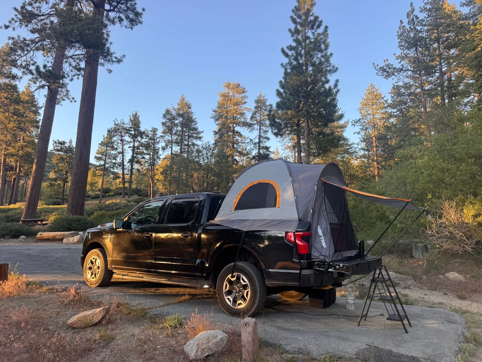 HEYTRIP Truck Bed Tent 5.5ft-6.8ft Waterproof Pickup Truck Tent Double Layer 2 Person Truck Tent Camper for Camping Fishing customer photo 1