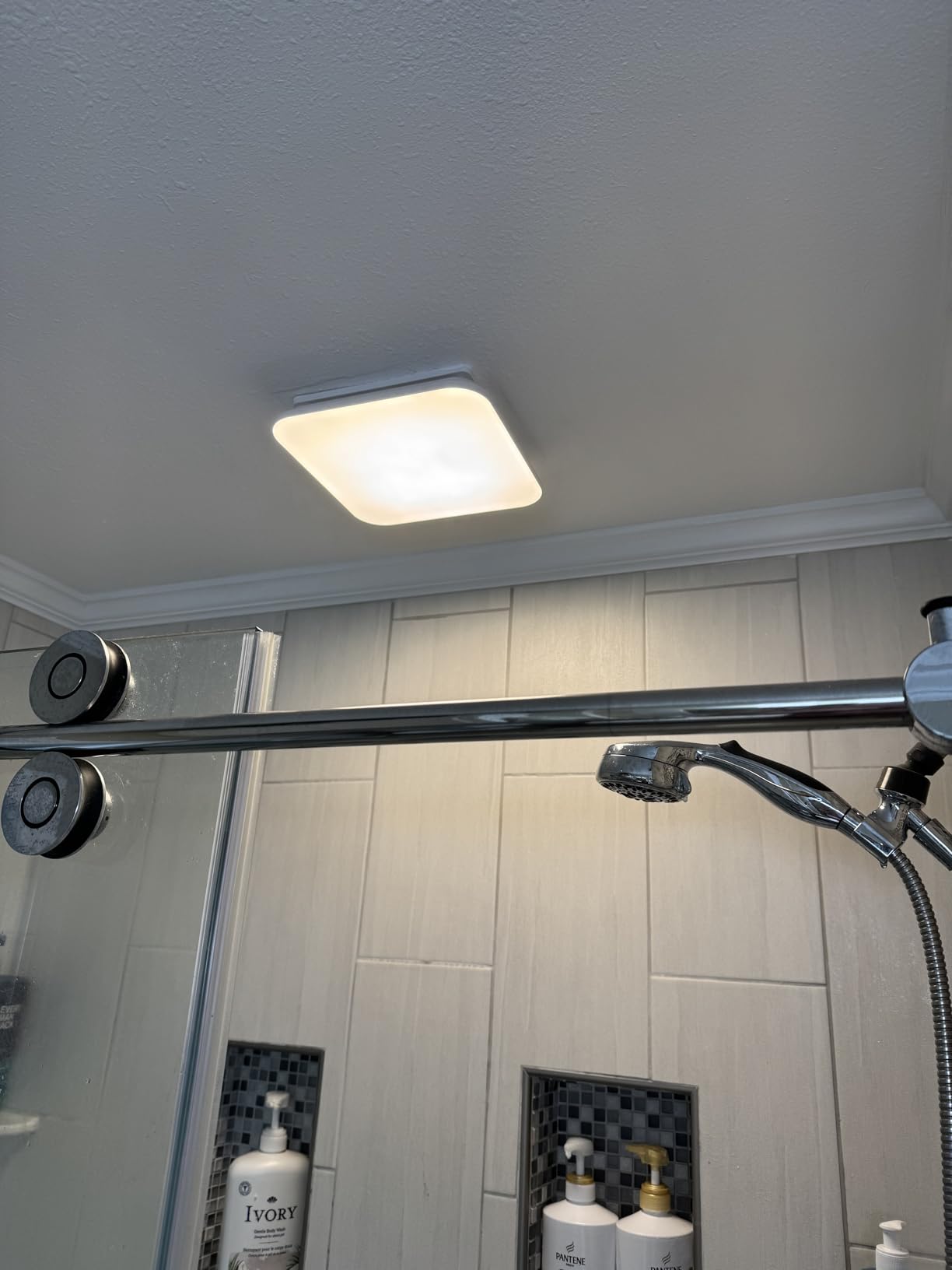 Fitop Bathroom Exhaust Fan with Light, 110 CFM, 1.0 Sone, 1200LM, 3CCT customer photo 2