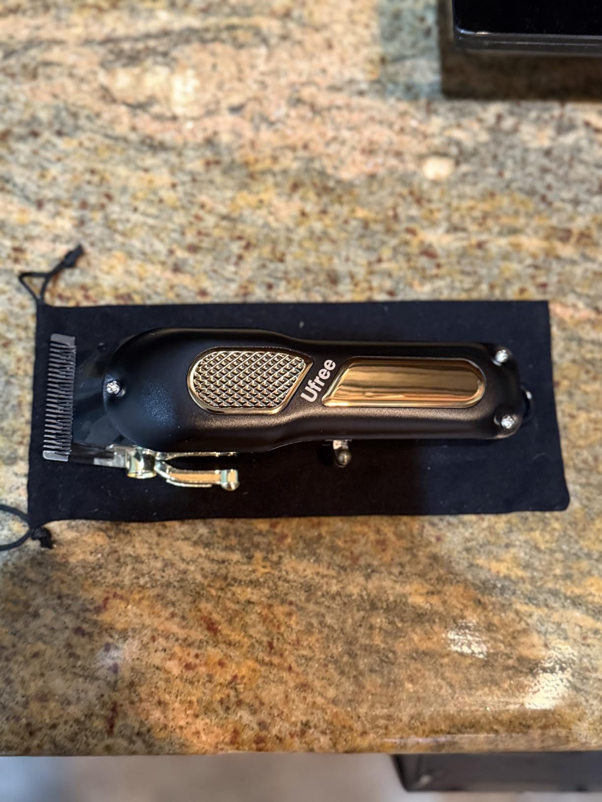 Ufree Cordless Hair Clippers for Men, Barber Clippers and Trimmers Set customer photo 1