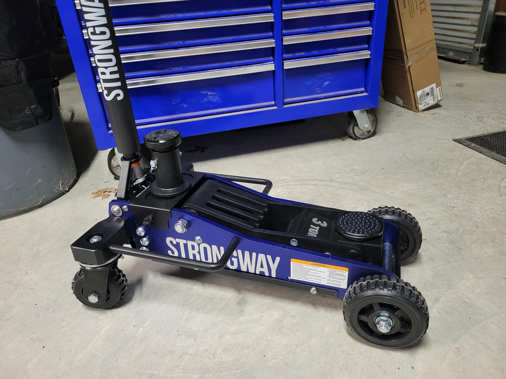 Strongway Professional Aluminum Off-Road Jack, 6000-Lb. Capacity customer photo 2