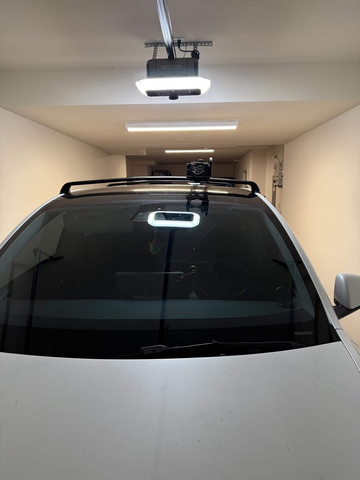 Roof Bike Rack, Upright Dual-Arm Rooftop Bike Carrier for Car SUV | Dual-arm Design for Stable Bike Support, Easy Mounting & 1-handed Operation, Fits Removable Roof Crossbars customer photo 2