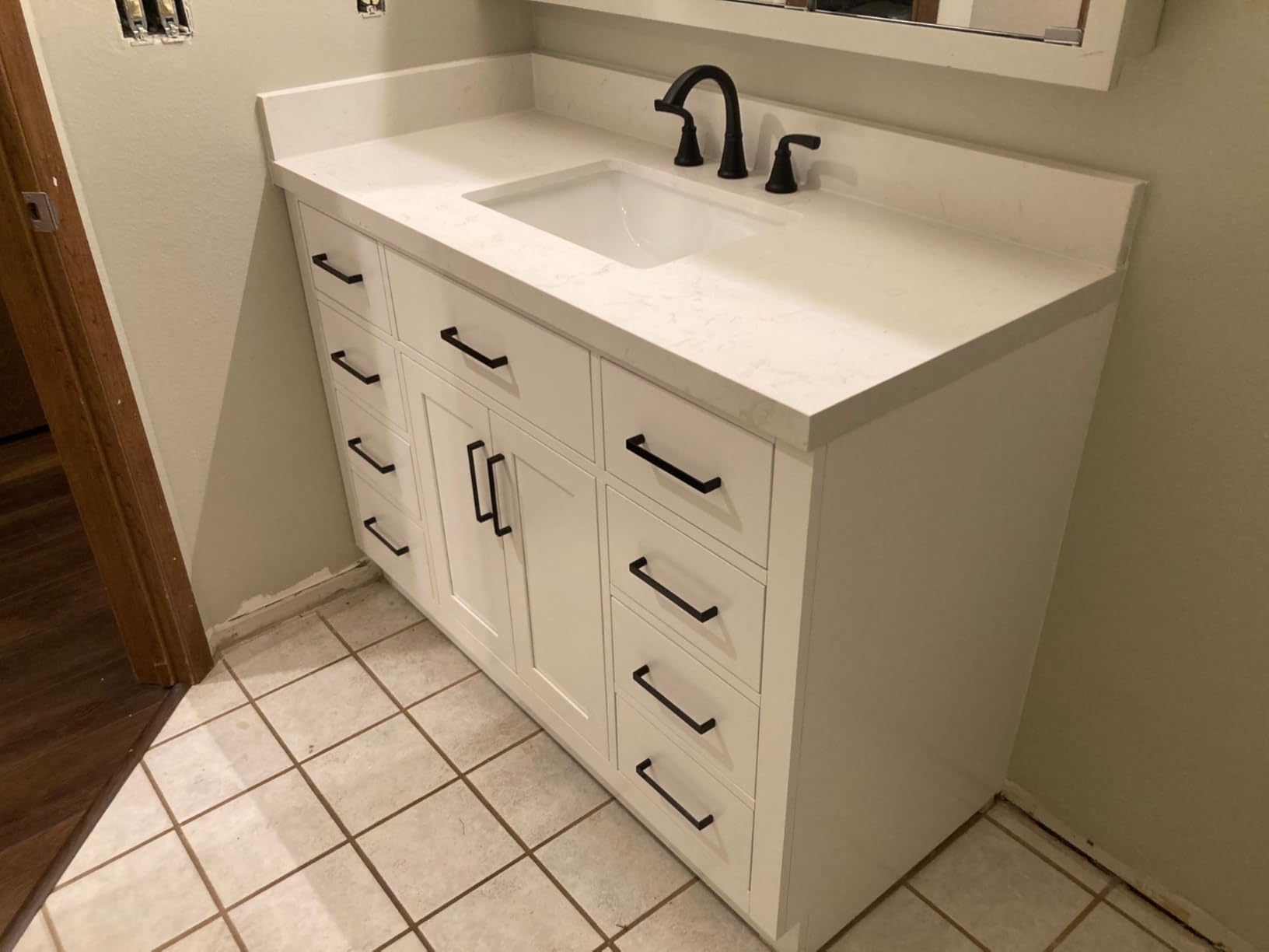 ARIEL Hepburn 60-inch Bathroom Vanity with Sink,Solid Wood, 1.5-inch Carrara White Quartz Countertop & Backsplash, Single Rectangular Porcelain Sink, 2 Soft Closing Doors, 9 Dovetail Drawers, White customer photo 1