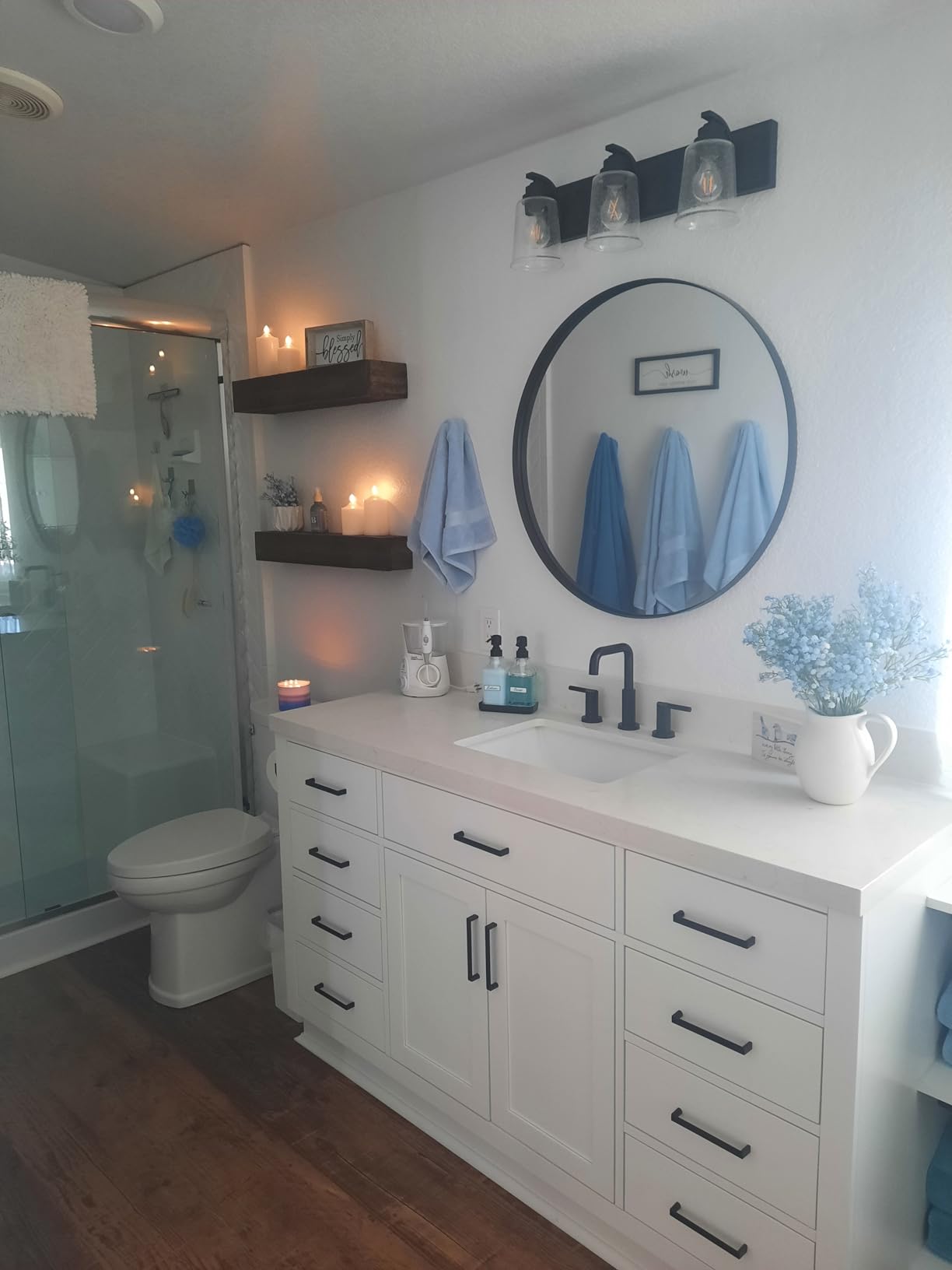 ARIEL Hepburn 60-inch Bathroom Vanity with Sink,Solid Wood, 1.5-inch Carrara White Quartz Countertop & Backsplash, Single Rectangular Porcelain Sink, 2 Soft Closing Doors, 9 Dovetail Drawers, White customer photo 2