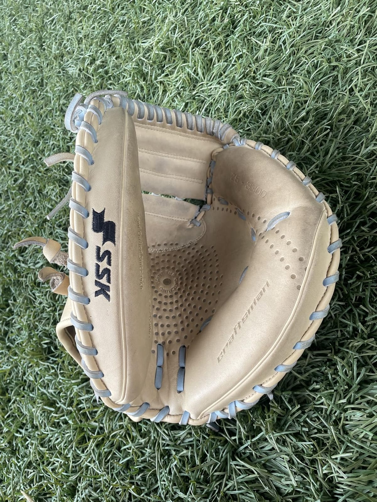 SSK Z5 Craftsman Baseball Catcher’s Mitt – 32.5” - 33” - 33.5” - 34