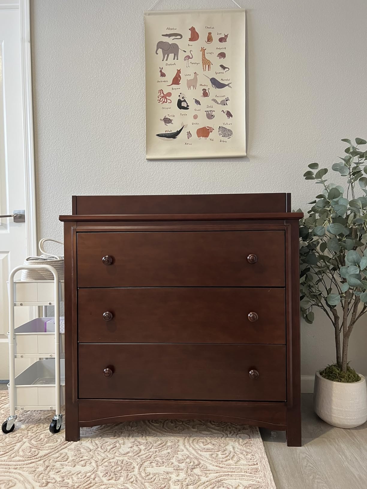 Delta Children Perry 3 Drawer Dresser with Changing Top and Interlocking Drawers, Walnut Espresso customer photo 2