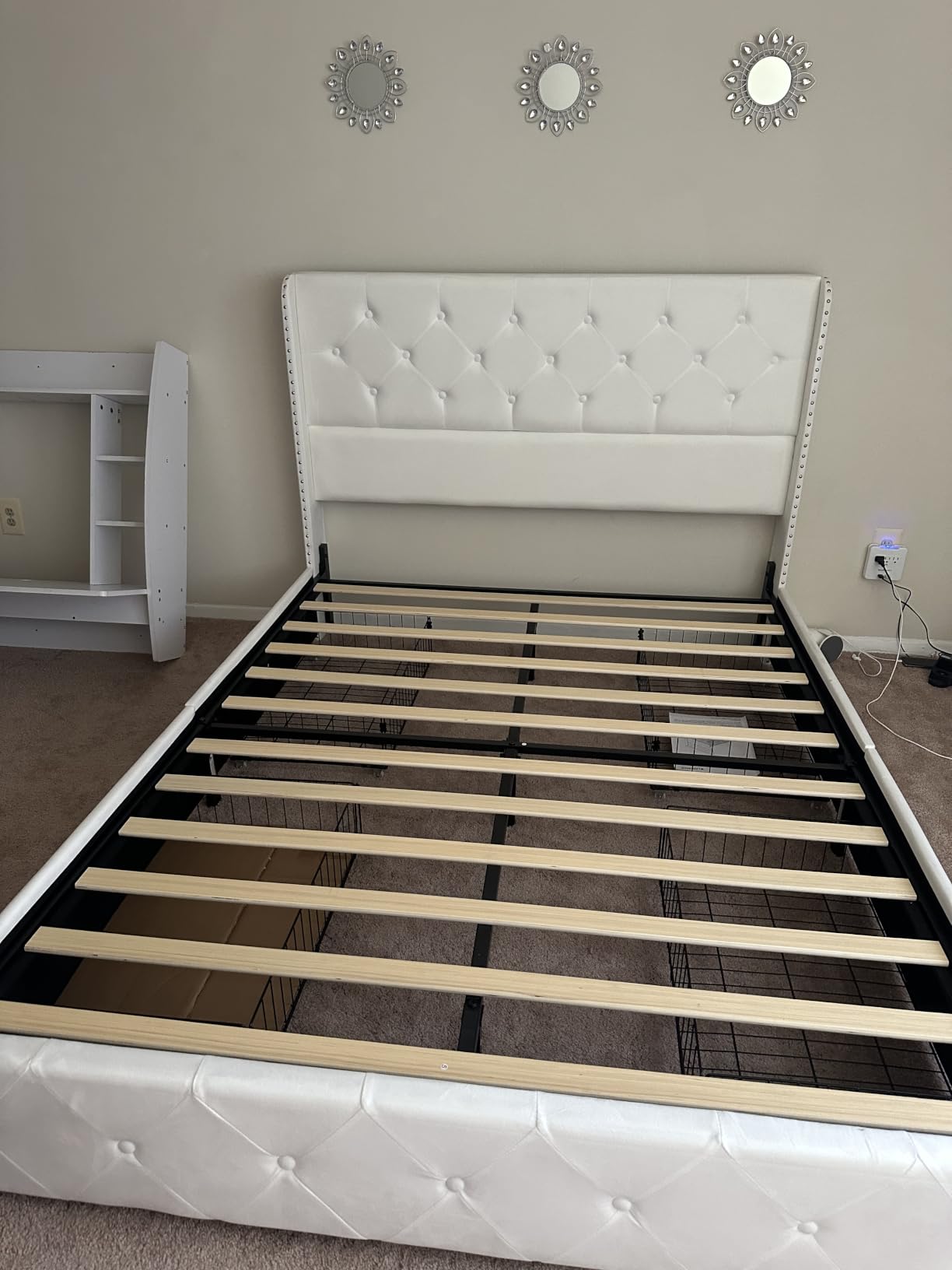 LARMACE Queen Size Bed Frame with 4 Storage Drawers and 47.2
