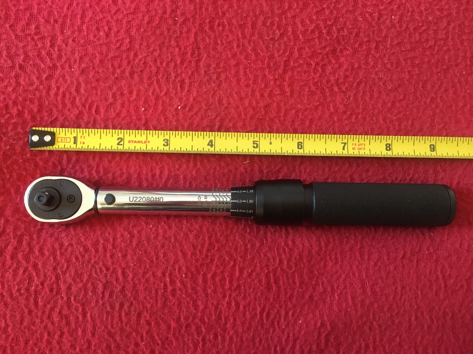 1/2-Inch Drive Click Torque Wrench, Dual-Direction Click Professional Torque Wrench 40-300FT.LB/54.2-406.8N.M, Dual Range Scales Graduated in FT.LB and N.M, Blue customer photo 2