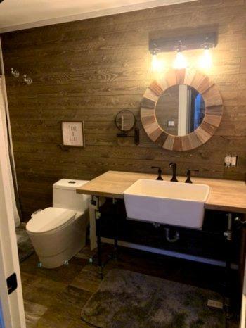 WOODBRIDGEE One Piece Toilet with Soft Closing Seat, Chair Height, 1.28 GPF Dual, Water Sensed, 1000 Gram MaP Flushing Score Toilet with Chorme Button, White,B0940-F-C customer photo 2