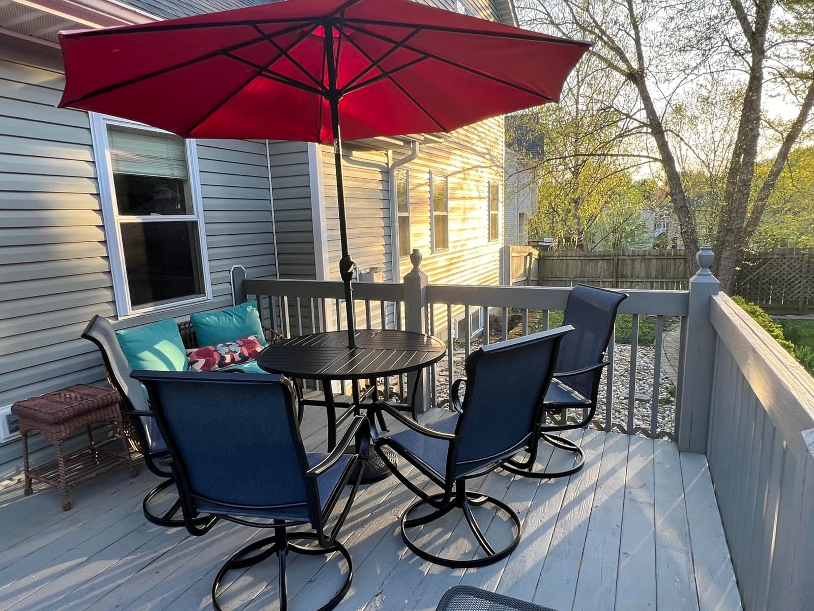 Sophia & William Patio Dining Set for 6 w/Swivel Textilene Chairs, Blue | 60