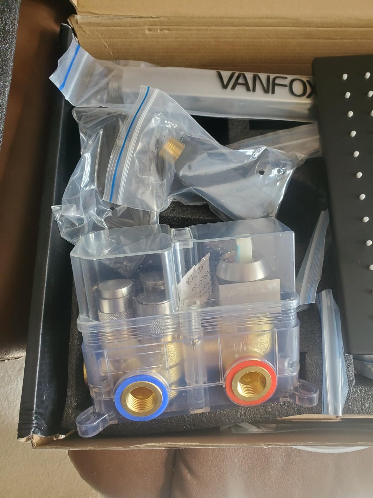 VANFOXLE Shower Faucet Set Matte Black Modern Shower System customer photo 2