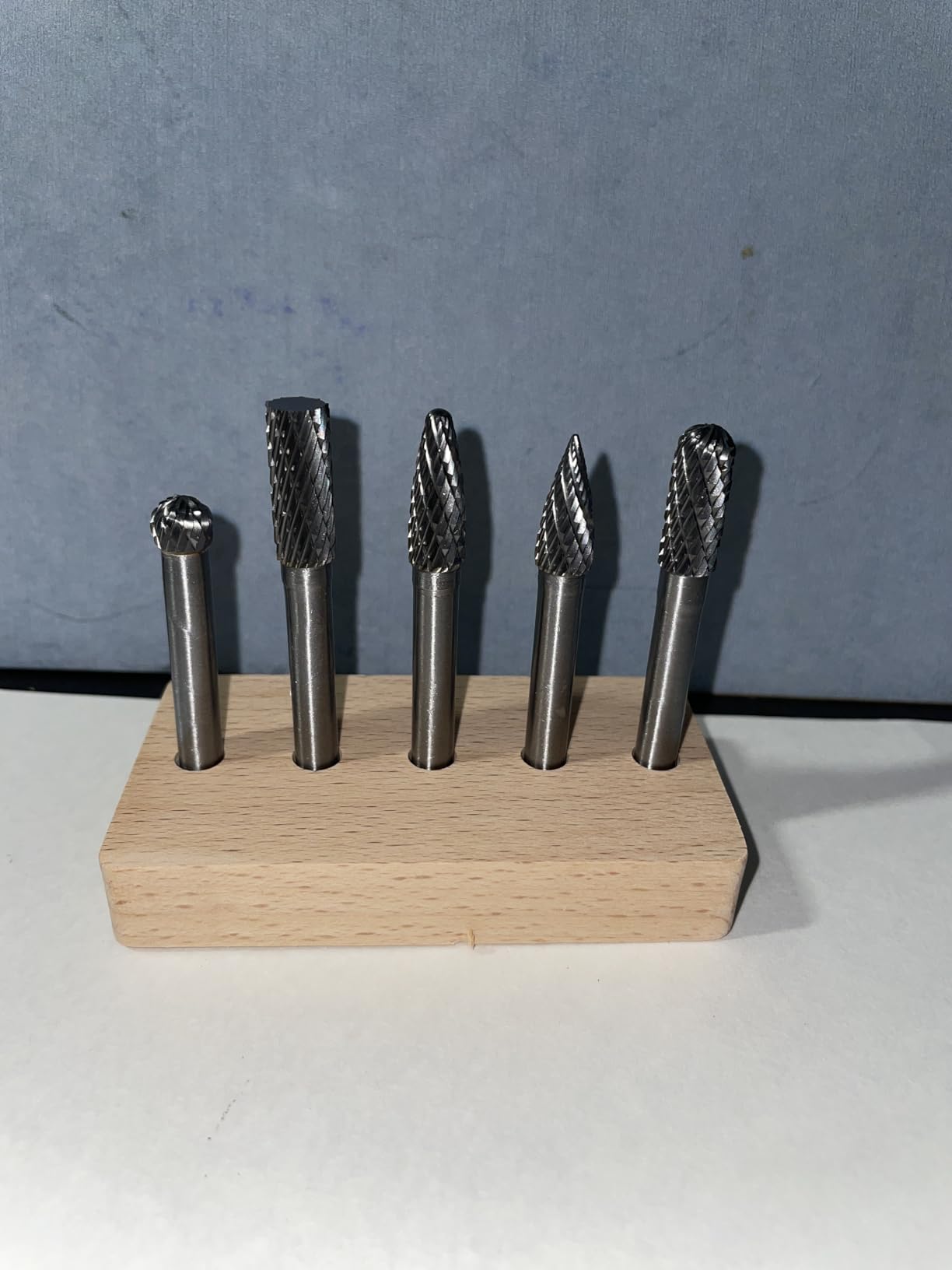 Sworker 5Pcs Carbide Burr Set 1/4 Shank w/Clear Box Head Dia 8mm Die Grinder Bits Rotary Tools Attachment Kit Rasp File Accessories Metal Wood Stone Steel Grinding Deburring Cutting Porting Carving customer photo 1
