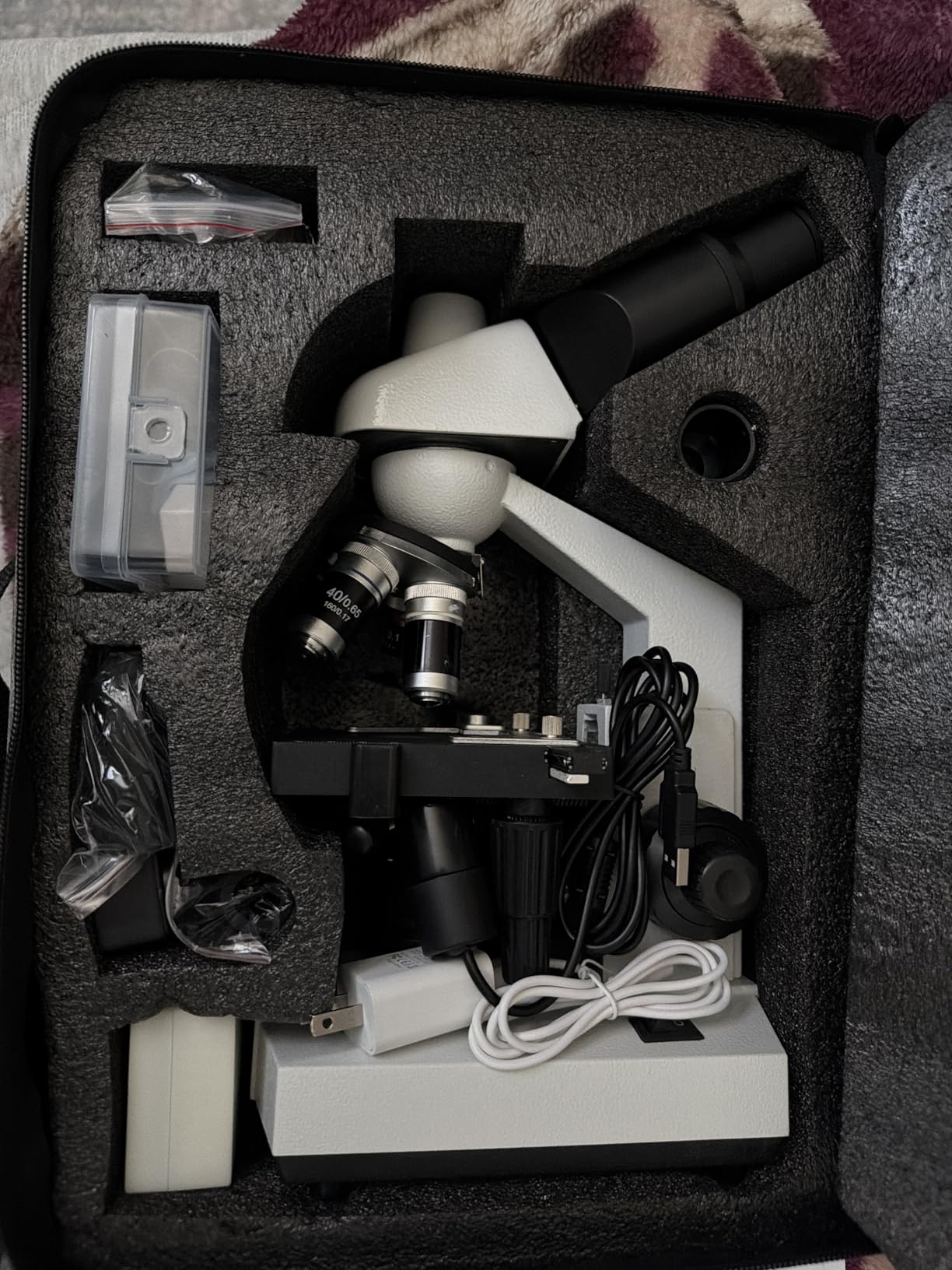 Trinocular Microscope 40X-5000X Magnification Laboratory Grade with Dual Mechanical Stage and HD USB Camera Microscopes for Adults(Adult Trinocular Microscope with Electronic Eyepiece) customer photo 1