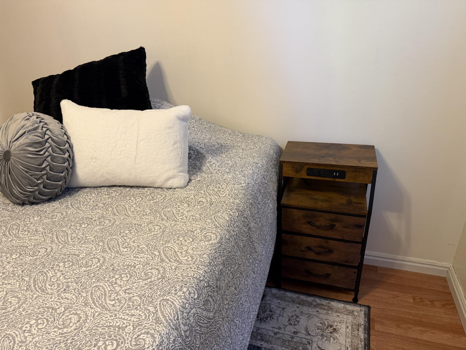 Furnulem Night Stand with Charging Station, 3 Fabric Drawers Bedside Table customer photo 2