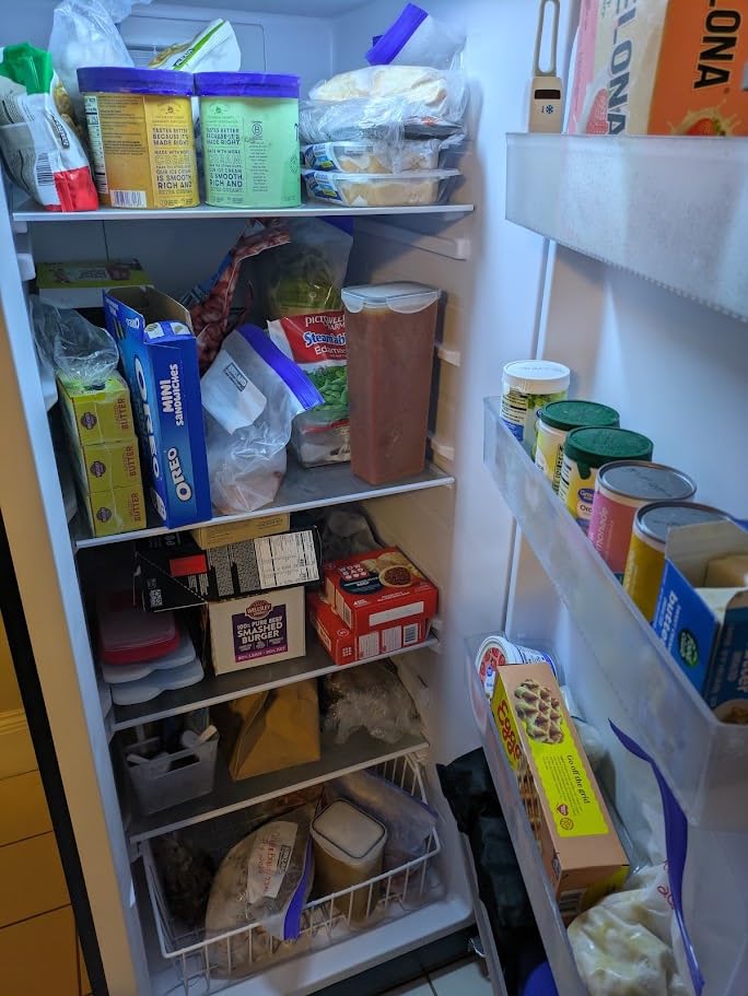 BLACK+DECKER 18 Cu. Ft. French Door Refrigerator, Ice Maker, Stainless Look customer photo 1