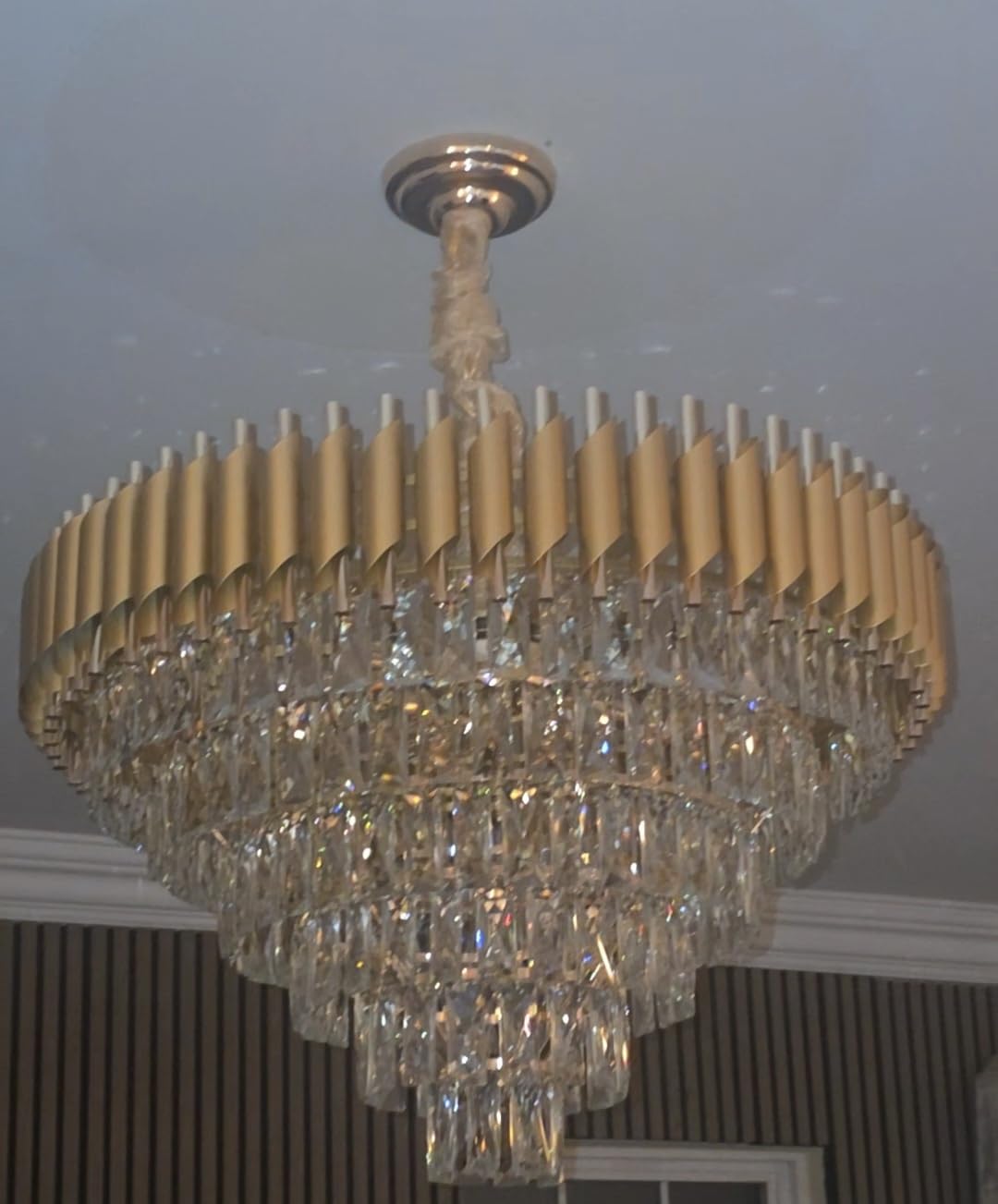 A AXILIXI Modern Rectangular Chandelier Black and Gold Crystal Chandeliers customer photo 2