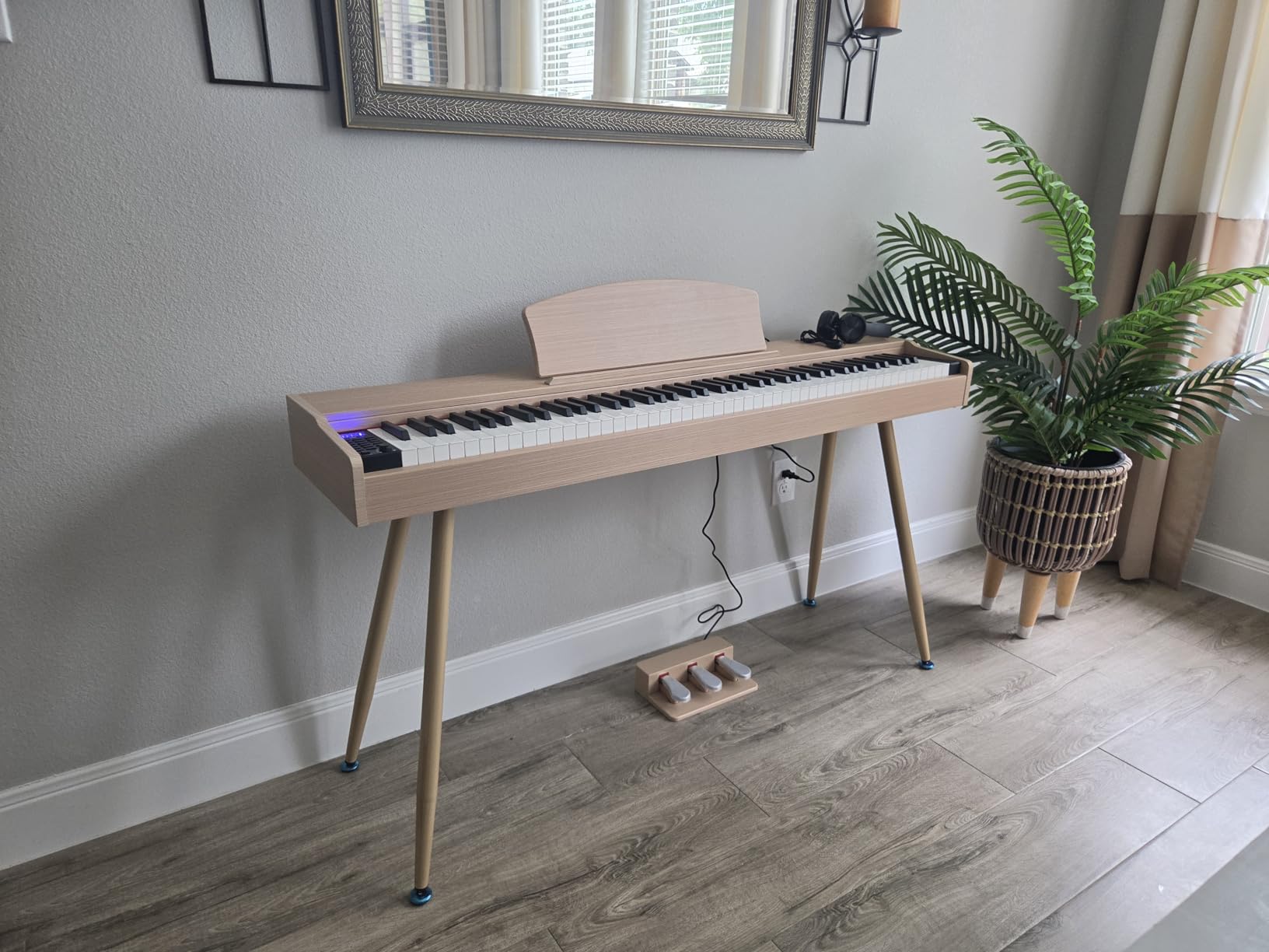 Ktaxon Digital Piano 88 Key Fully Weighted Action Upright Piano (Walnut) customer photo 1