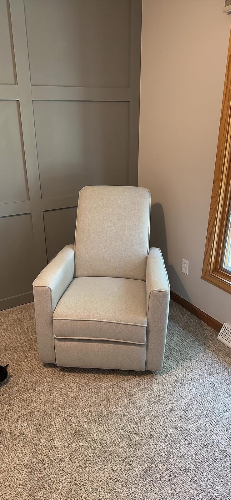 Evolur Raleigh Upholstered Manual Glider Recliner– Rocking & 360° Swivel with Smooth Glide – Greenguard Gold & FSC Certified – Modern Nursery and Living Room Chair in Light Sand customer photo 2