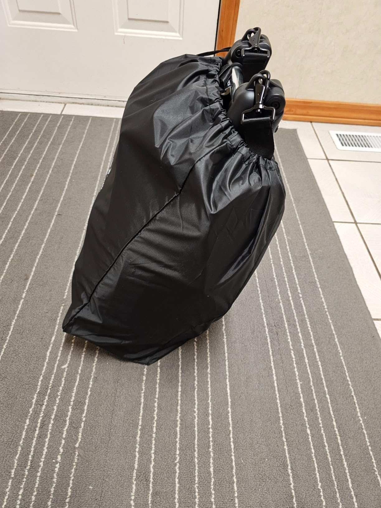 Stokke YOYO3 Travel Stroller from 6 Months, Easy Fold, Black/Black customer photo 2