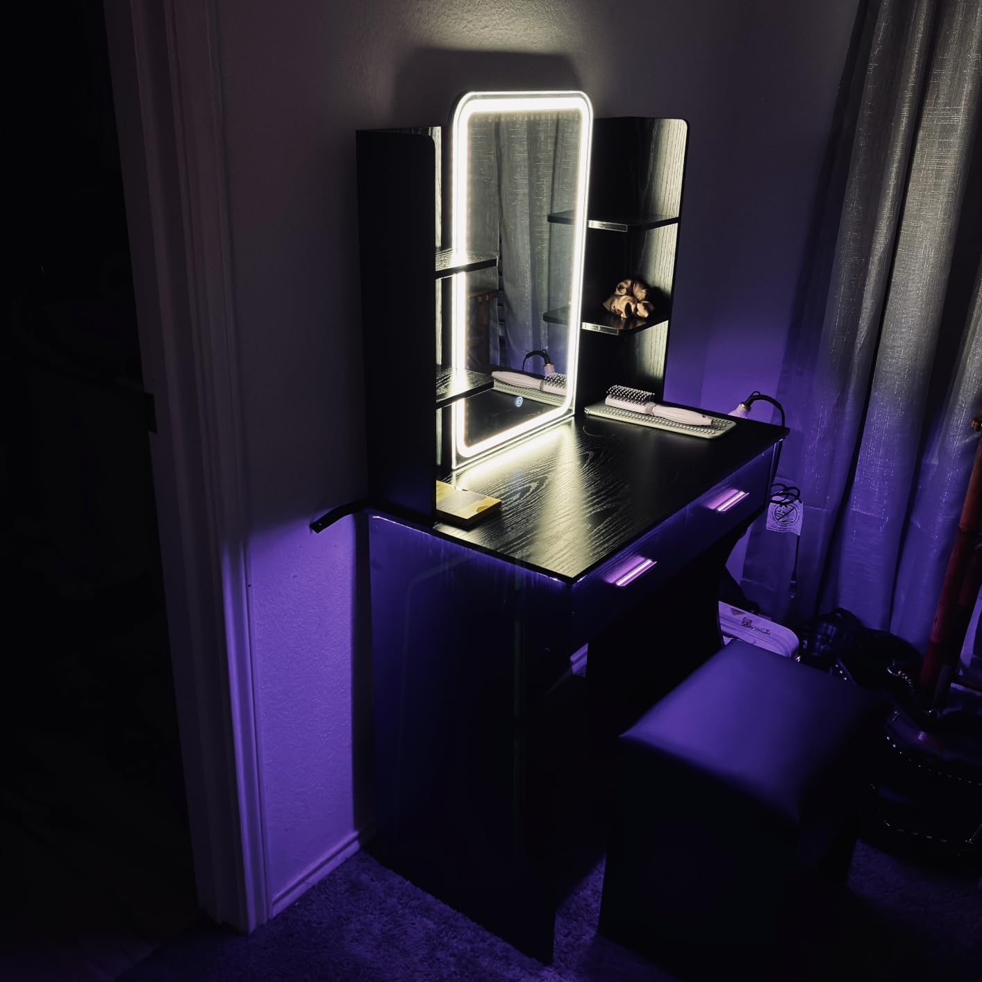 Vanity Desk with LED Lights Mirror & Power Outlet, Small Makeup Vanity Table Set with Storage Drawers & Chair, 3 Lighting Modes & Adjustable Brightness, Dressing Table for Women Girls Bedroom, White customer photo 1