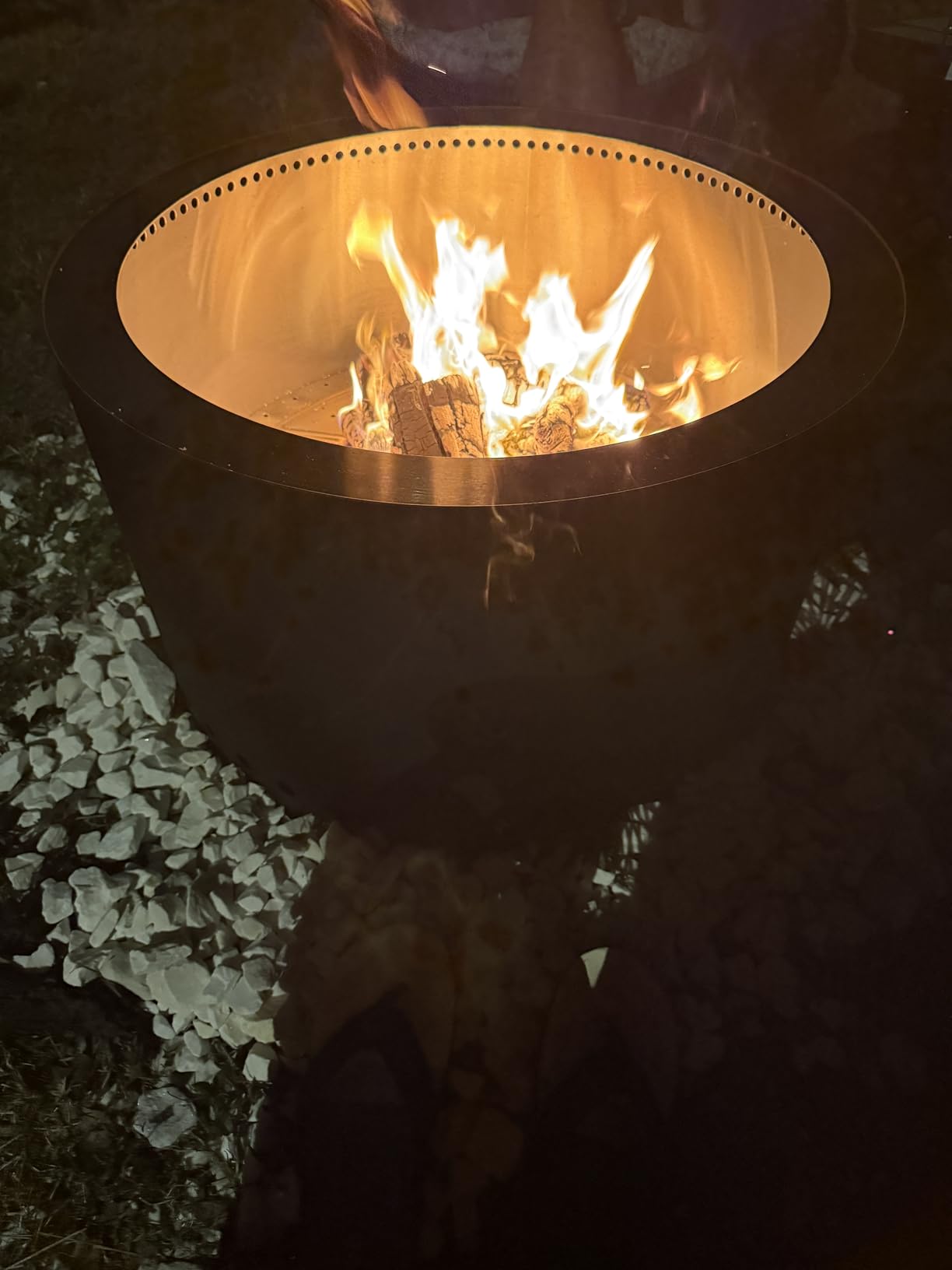 VEVOR Smokeless Fire Pit Stove Bonfire, H: 15.4 in x Dia: 19.3 in,Wood Burning Fireplaces with Removable Ash Pan, SUS430 Stainless Steel Inner Portable Outdoor Firepit, for Outdoor Patio Camping customer photo 1