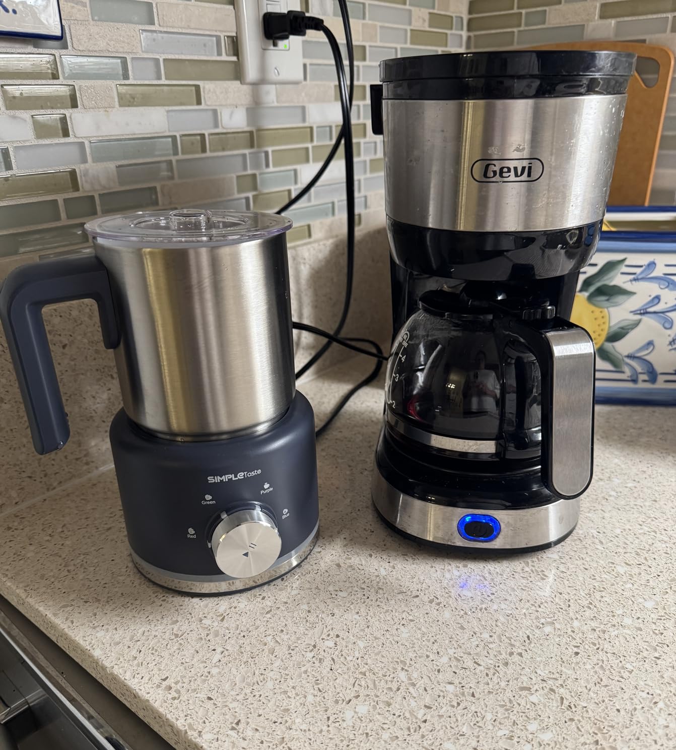 SIMPLETASTE Milk Frother, 4-in-1 Electric Automatic Milk Steamer customer photo 1