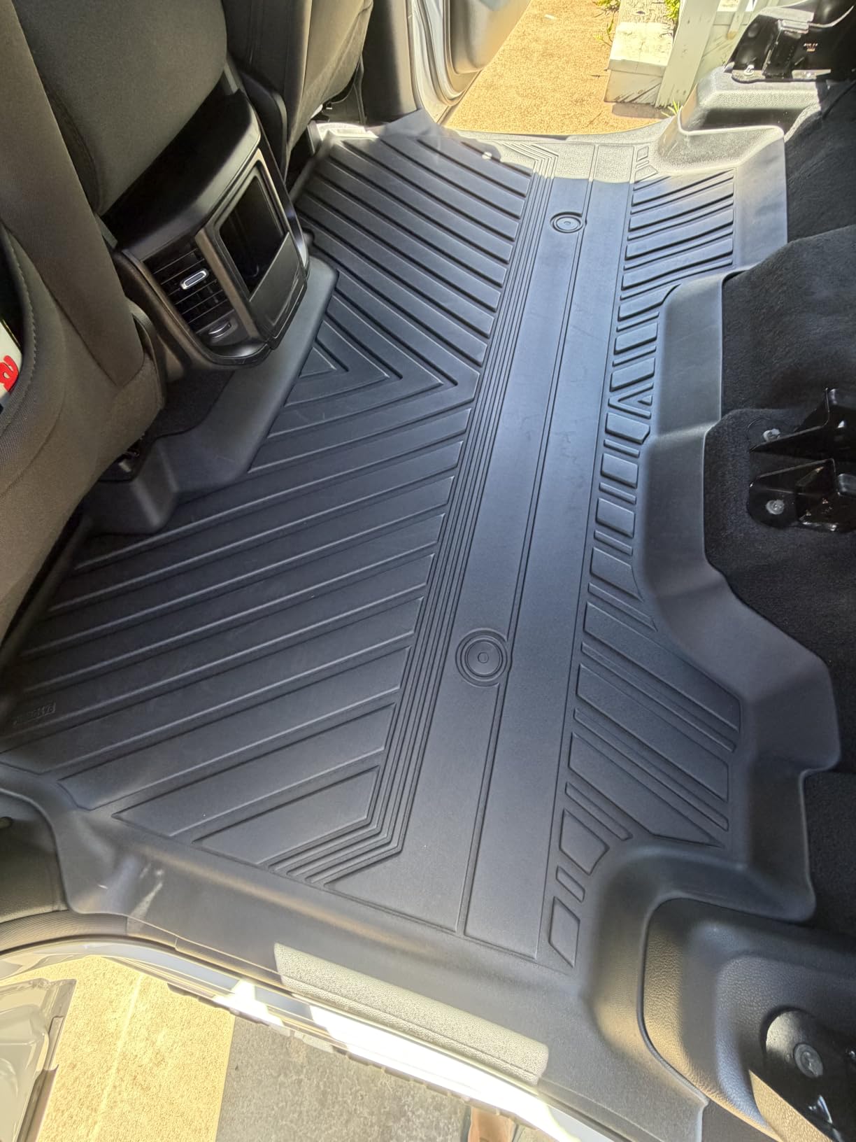 YITAMOTOR Floor Mats Fit for 2019-2025 2026 Ram 2500/3500 Crew Cab customer photo 2