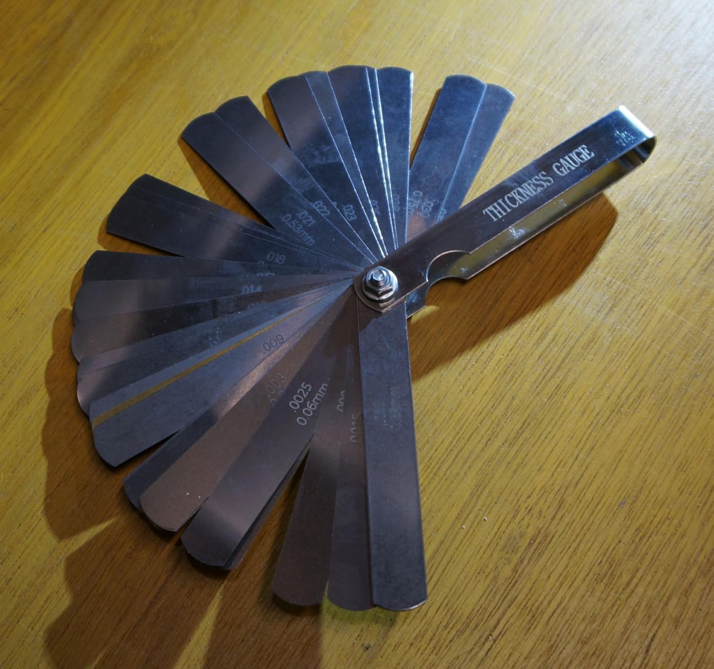 Feeler Gauge Set Stainless Steel Thickness Gauge 32 Blades customer photo 2