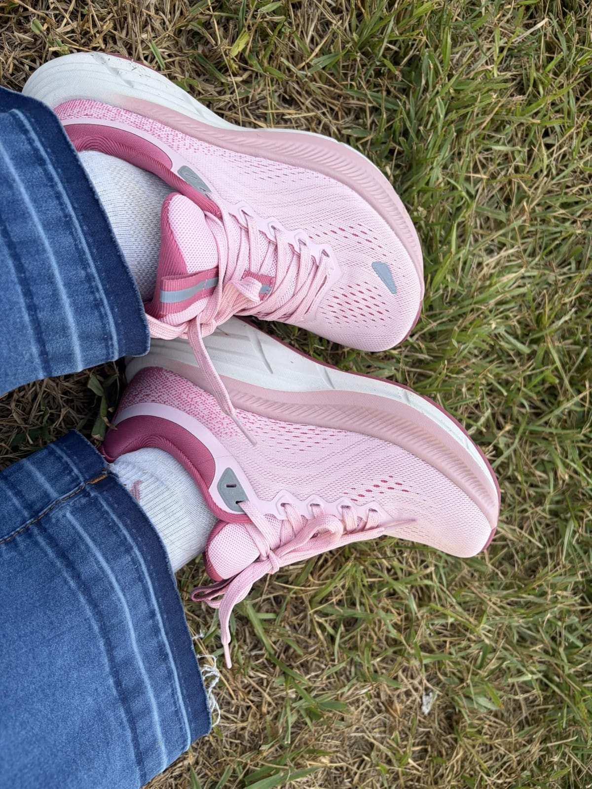 NORTIV 8 Women's Walking Shoes Running Tennis Sneakers customer photo 2