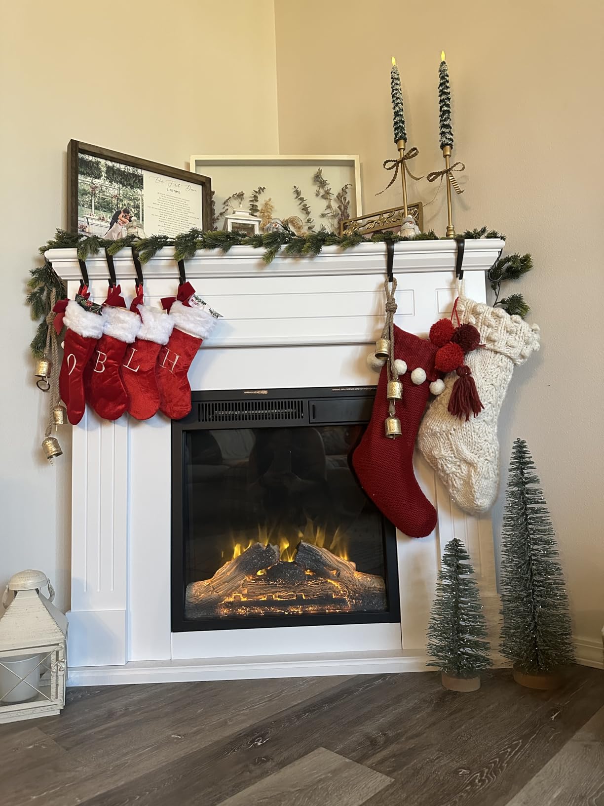 R.W.FLAME 43” Corner Electric Fireplace Mantel Wooden Surround Firebox, TV Stand with Freestanding Electric Fireplace, Remote Control, Adjustable Led Flame, 750W/1500W PearlWhite customer photo 1