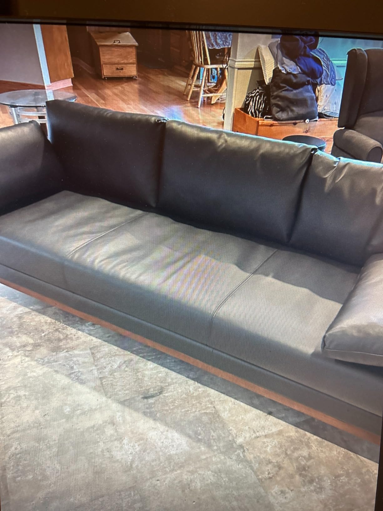 Valencia Avery Leather Couch 89