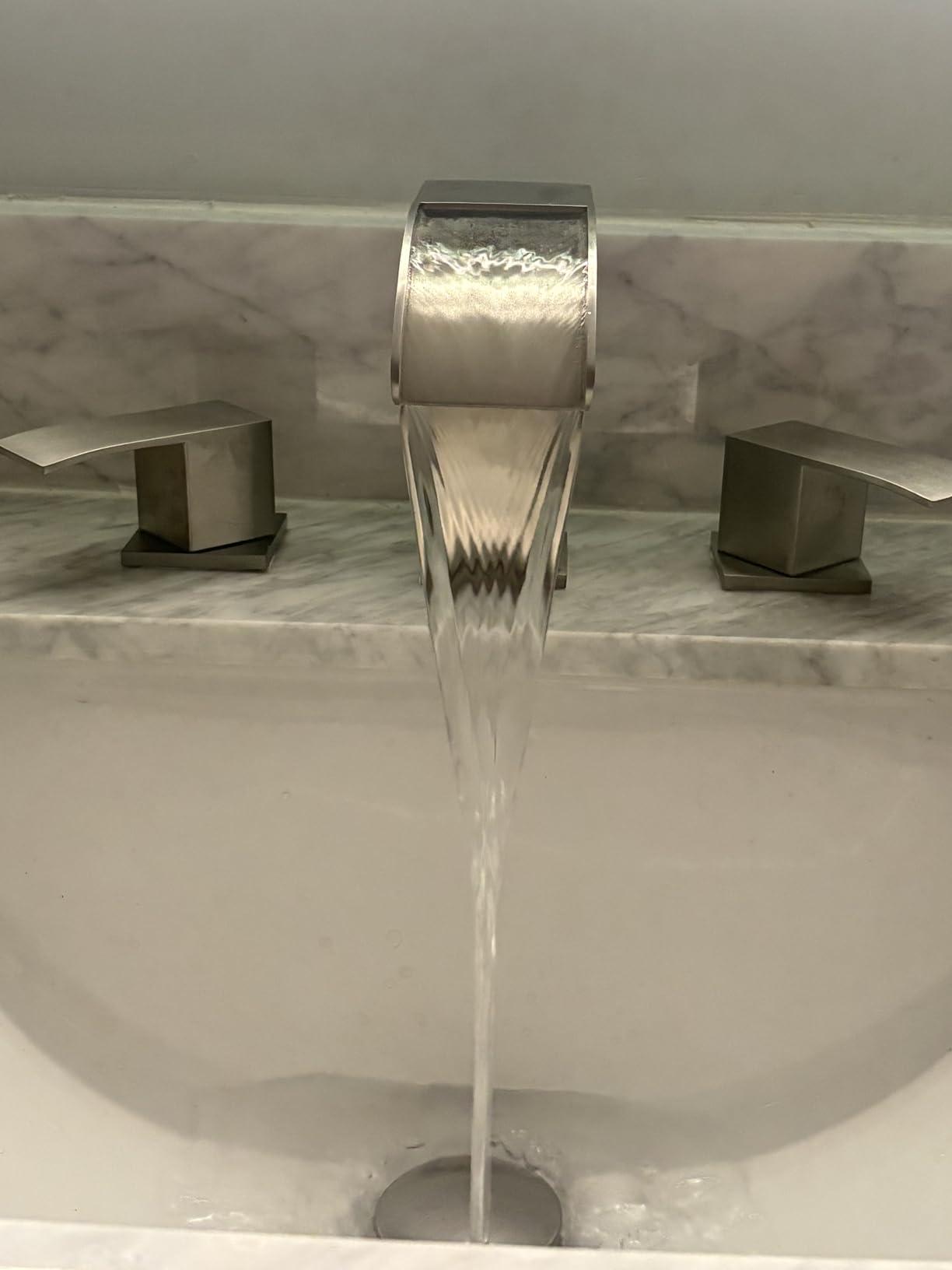 gotonovo Waterfall Bathroom Faucet 3 Hole Square Body,Brushed Nickel customer photo 1