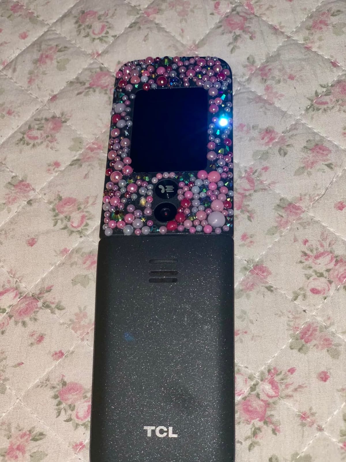 Tracfone, TCL FLIP 3, SIM Card Included Flip Phone (Locked to customer photo 2