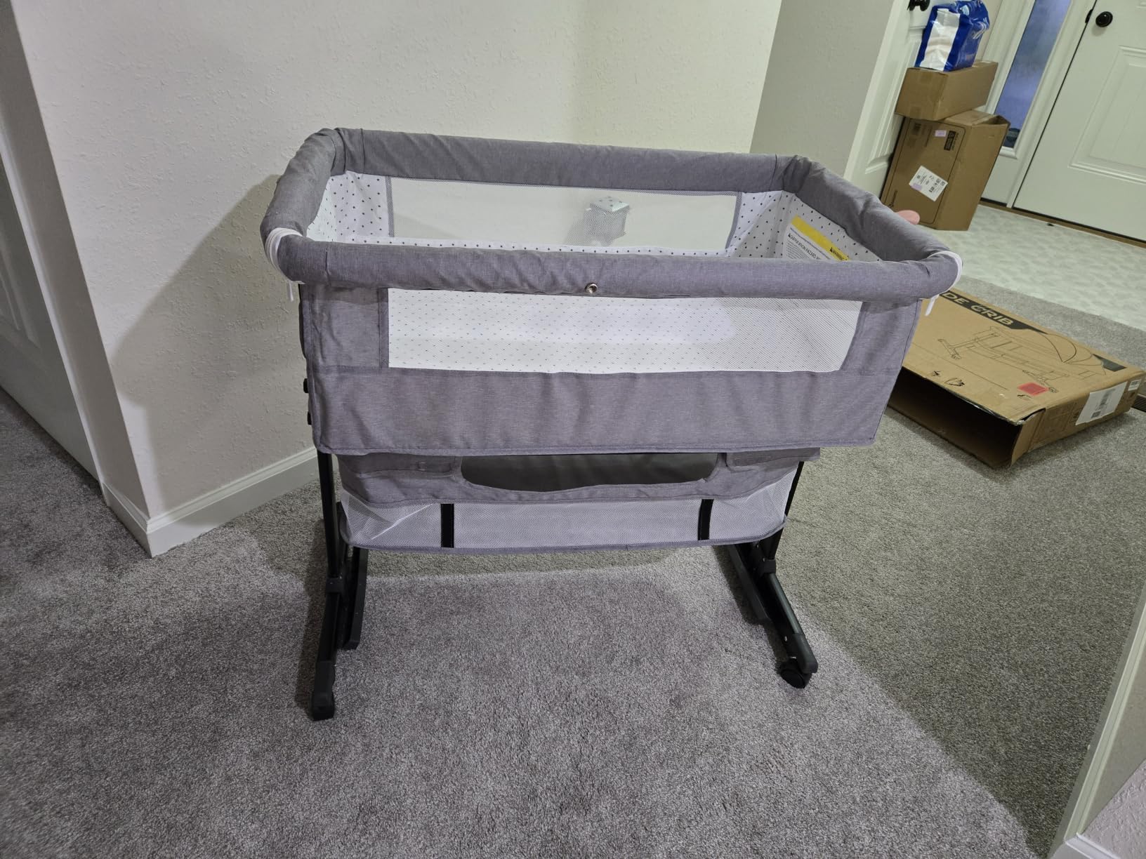 Baby Bassinet, 3 in 1 Bedside Bassinets for Baby, Bassinet Bedside Sleeper with Wheels, Adjustable Height with Rocking Mode, Breathable Mesh, Storage Basket, Easy Assemble & Folding (Dark Gray) customer photo 2