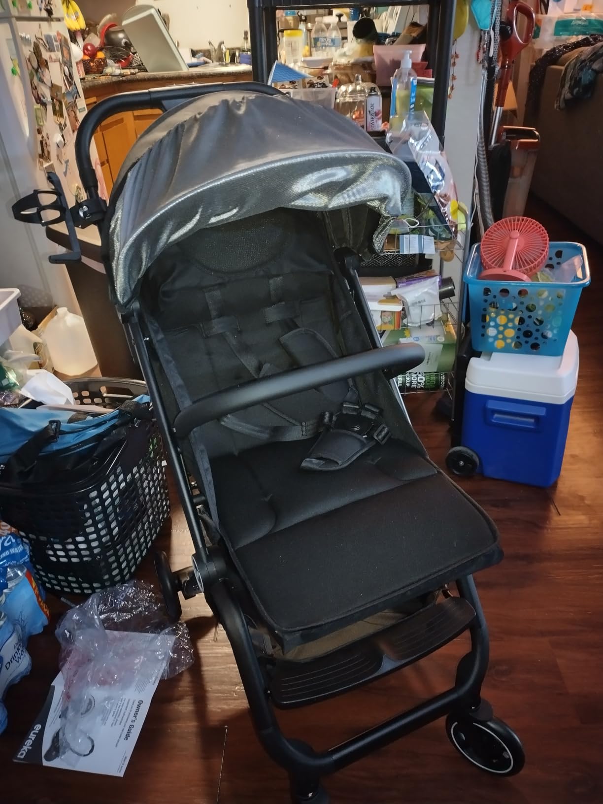 Rollingsurfer Lightweight Baby Stroller for Airplane, Compact Travel Pushchair with Retractable Foot Cover & Reclining Backrest, One Hand Fold Stroller for Toddlers 0-36 Months customer photo 1