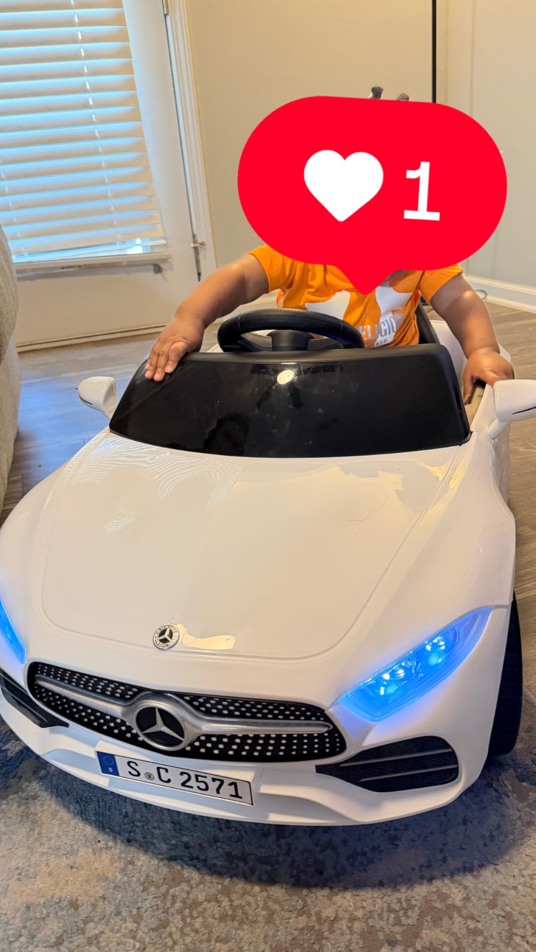 12V Kids Ride On Car with 2.4G Remote Control,Battery Powered Electric Car Ride On Vehicle Double Doors, Safety Belt,LED Light (SC-Black) customer photo 1