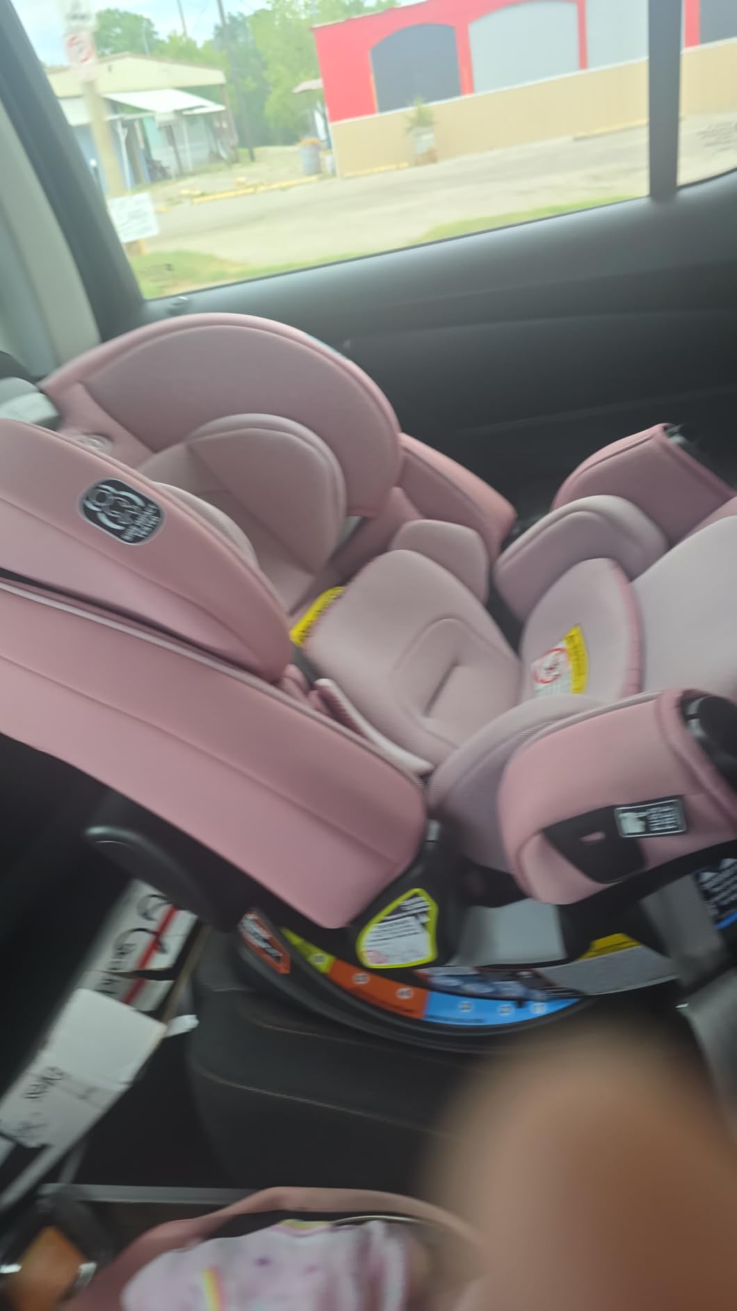 Graco® 4Ever DLX 4 in 1 Car Seat | Infant to Toddler Car Seat, Maven, Adaptable for 10 Years of Use, Size: 20x21.5x24 Inch customer photo 1