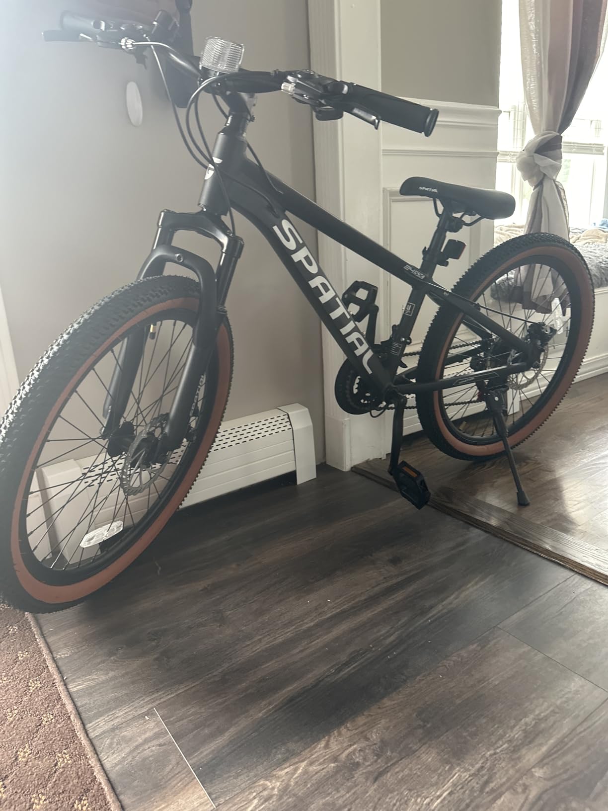 SPATIAL Mountain Bike, 24/26/27.5 Inch Outdoor Cycling Bike, 8/21 Speed Lightweight Aluminum Frame | Dual Disc Brakes, Adjustable Ergonomic Seat for Adult Teens customer photo 2